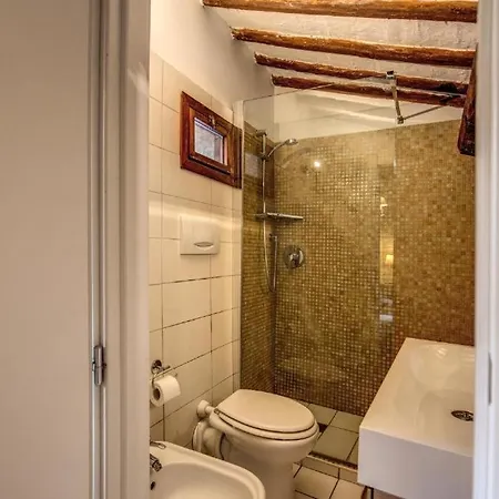 شقة Moro Magenta 6 Casa E Per Vacanze *